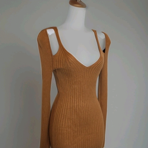 326. House of Harlow Ribbed Midi Dress (Size XS, Like New) - Picture 1 of 6